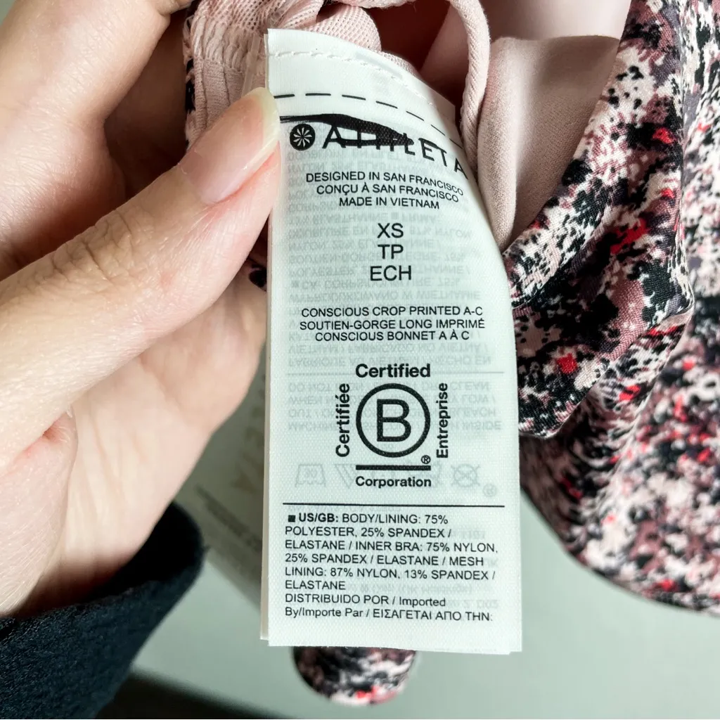 NWT Athleta Conscious Crop Built In Bra Sleeveless Tank Size XS in Paint - Image 15