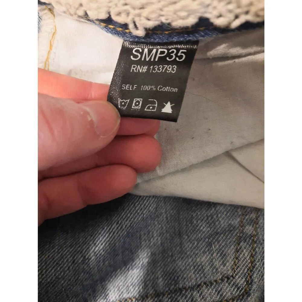 Pol Jean size M Destroyed Raw Hem Mom Jeans Blue Size M - Image 4