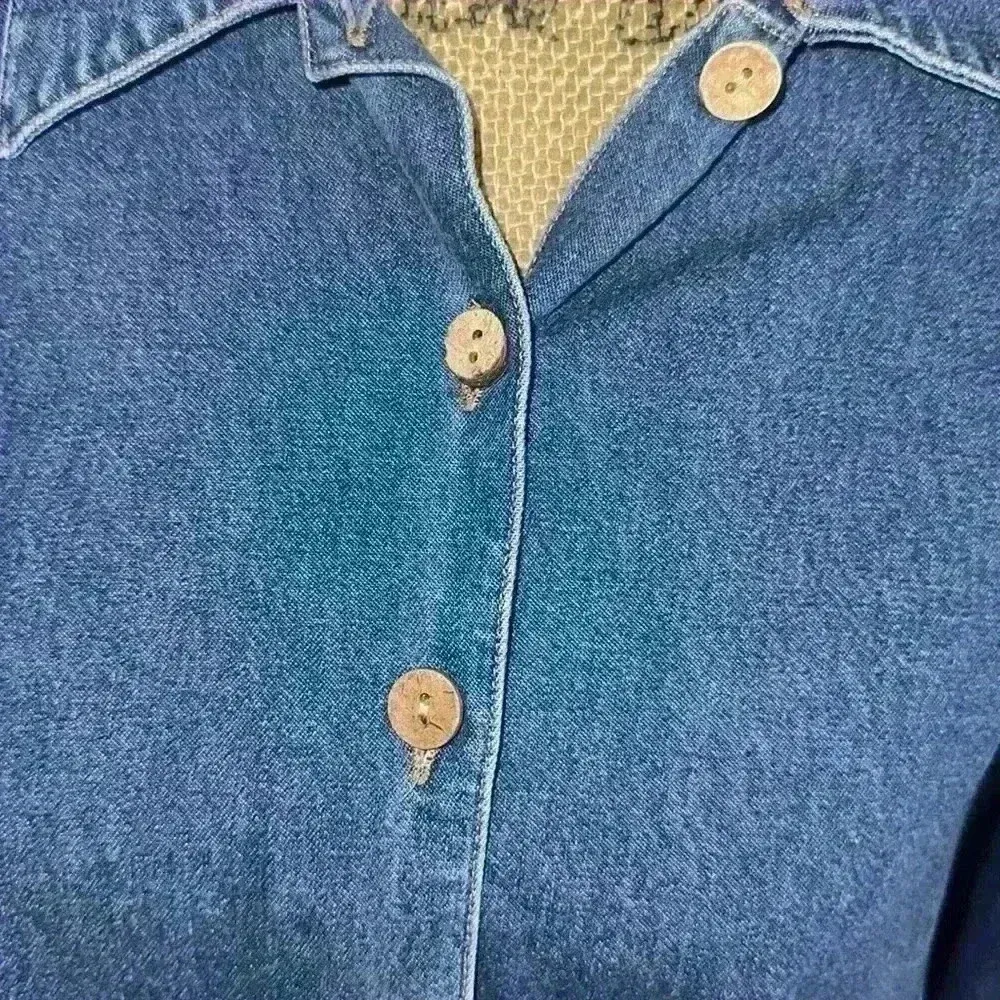 Mountain Lake women's Casuals denim top size S - Image 12