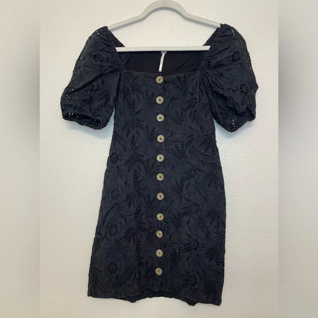Free people Daniella Eyelet Elegant‎ Black Lace Mini Dress Size 2 - Image 6