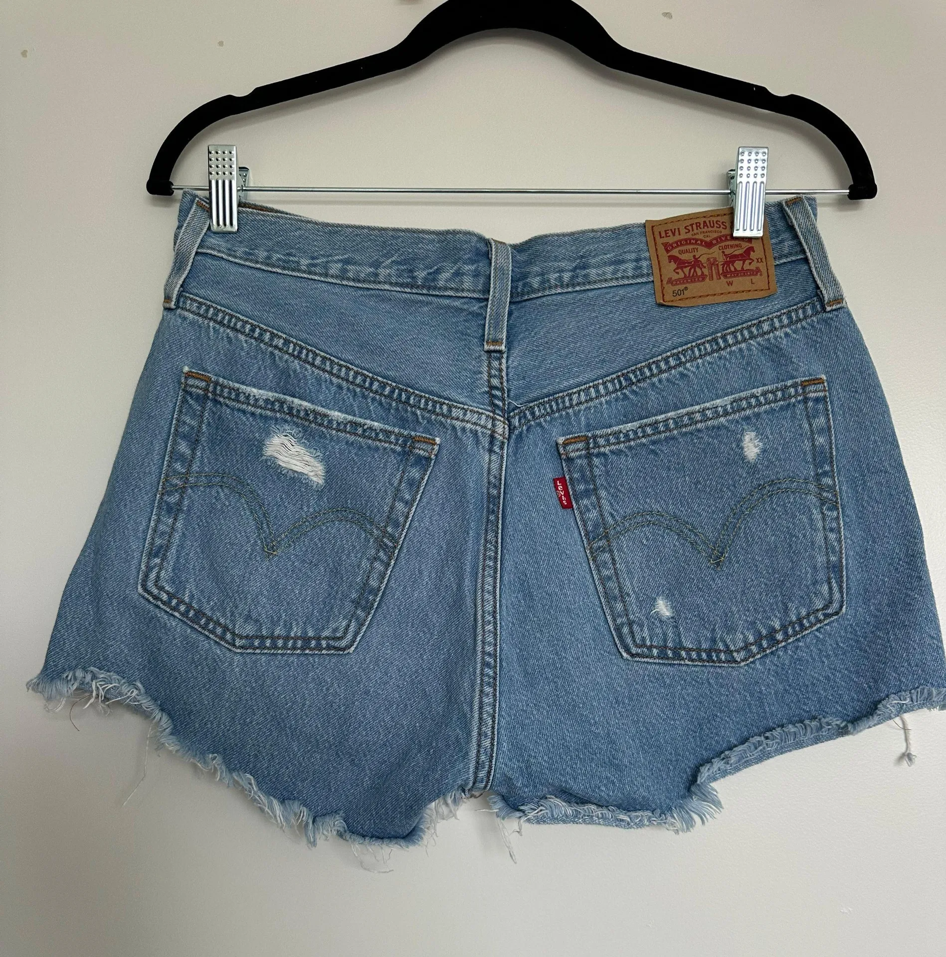 Levi’s 501 Shorts - Image 2