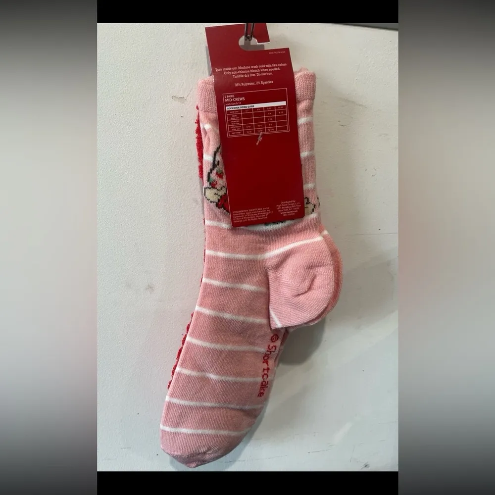 Strawberry Shortcake Terry Crew Socks 2 Pair - Image 3