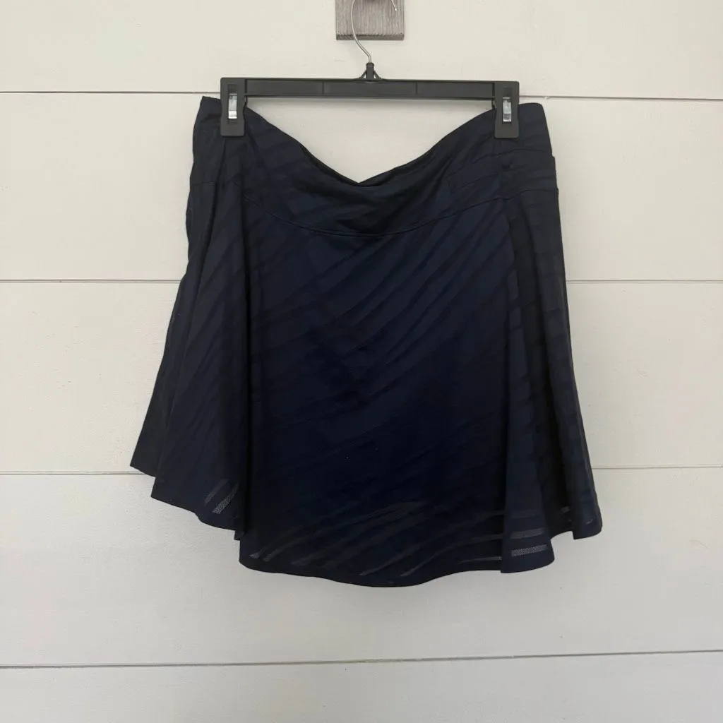 Nike Women’s Large Navy Blue Skort Athletic - Image 3