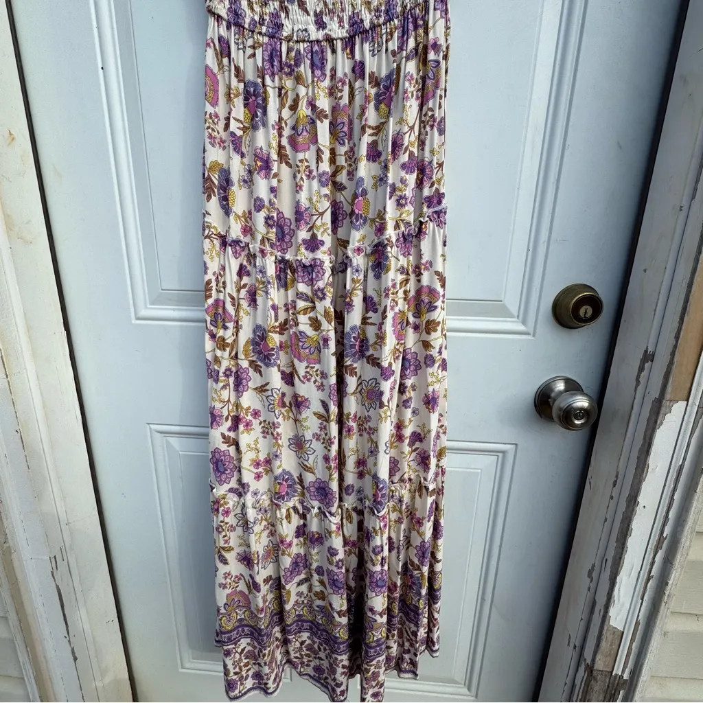 Zesica purple floral smocked maxi dress Size Small - Image 4