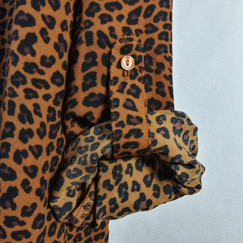 The Limited Cheetah Print Button Front Casual Blouse Mob Wife Edgy Size M - Image 3