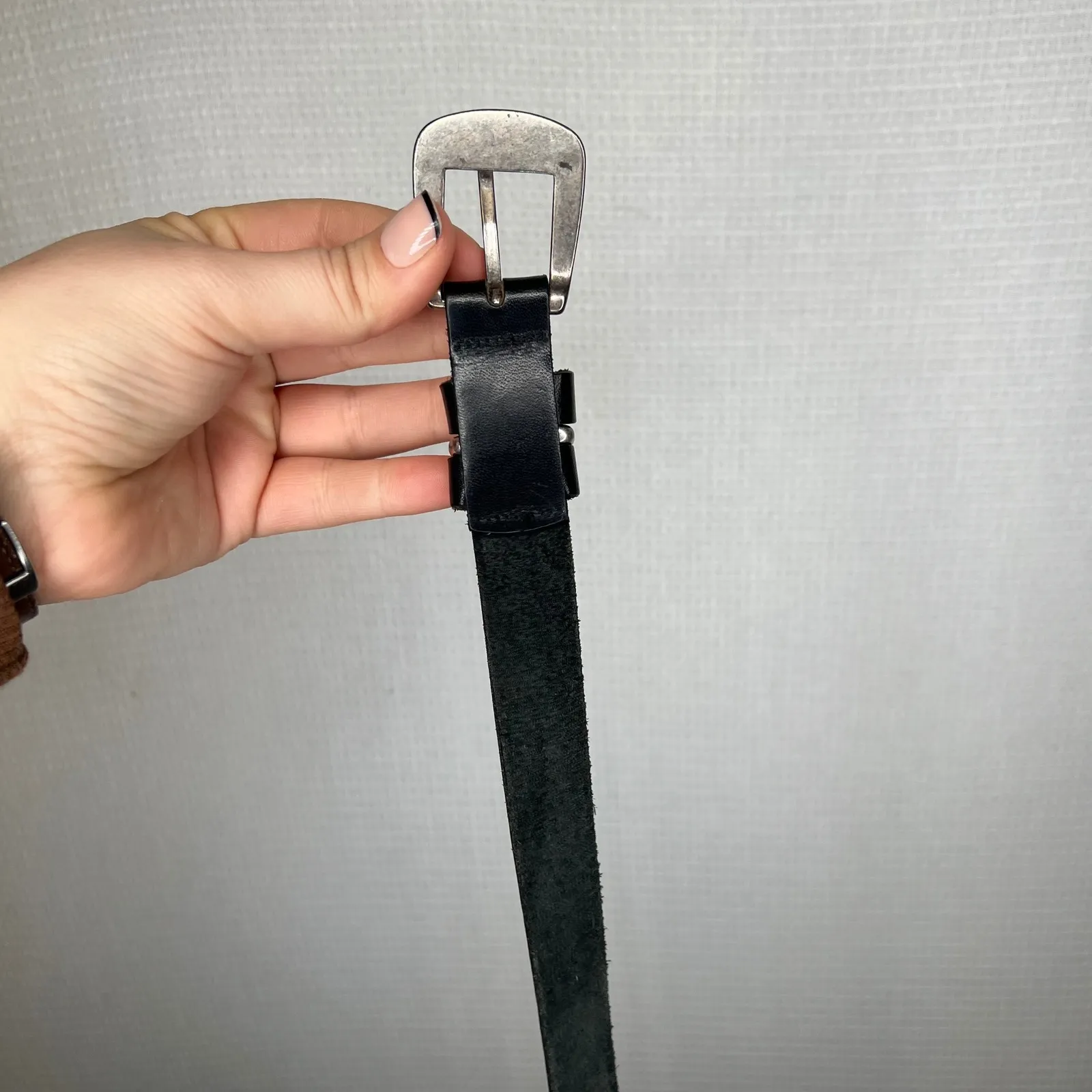 Levi's Womens Black Leather Belt Silver Buckle Full Grain Cowhide Made USA - Image 5