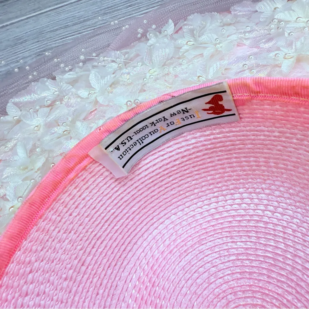 Vintage Just for you New York hat collection pink floral hat / pearl drops tulle White - Image 5