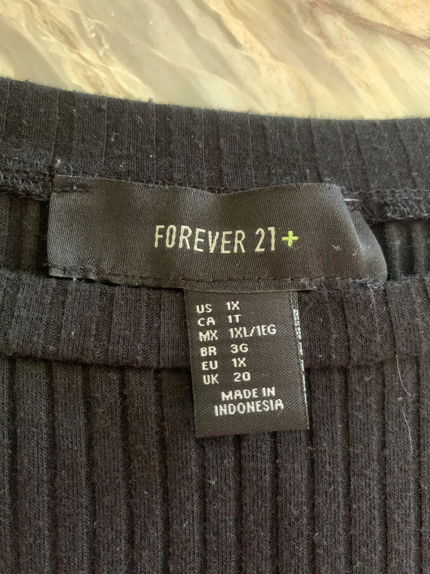 Plus Ribbed Cropped Tee - Image 3