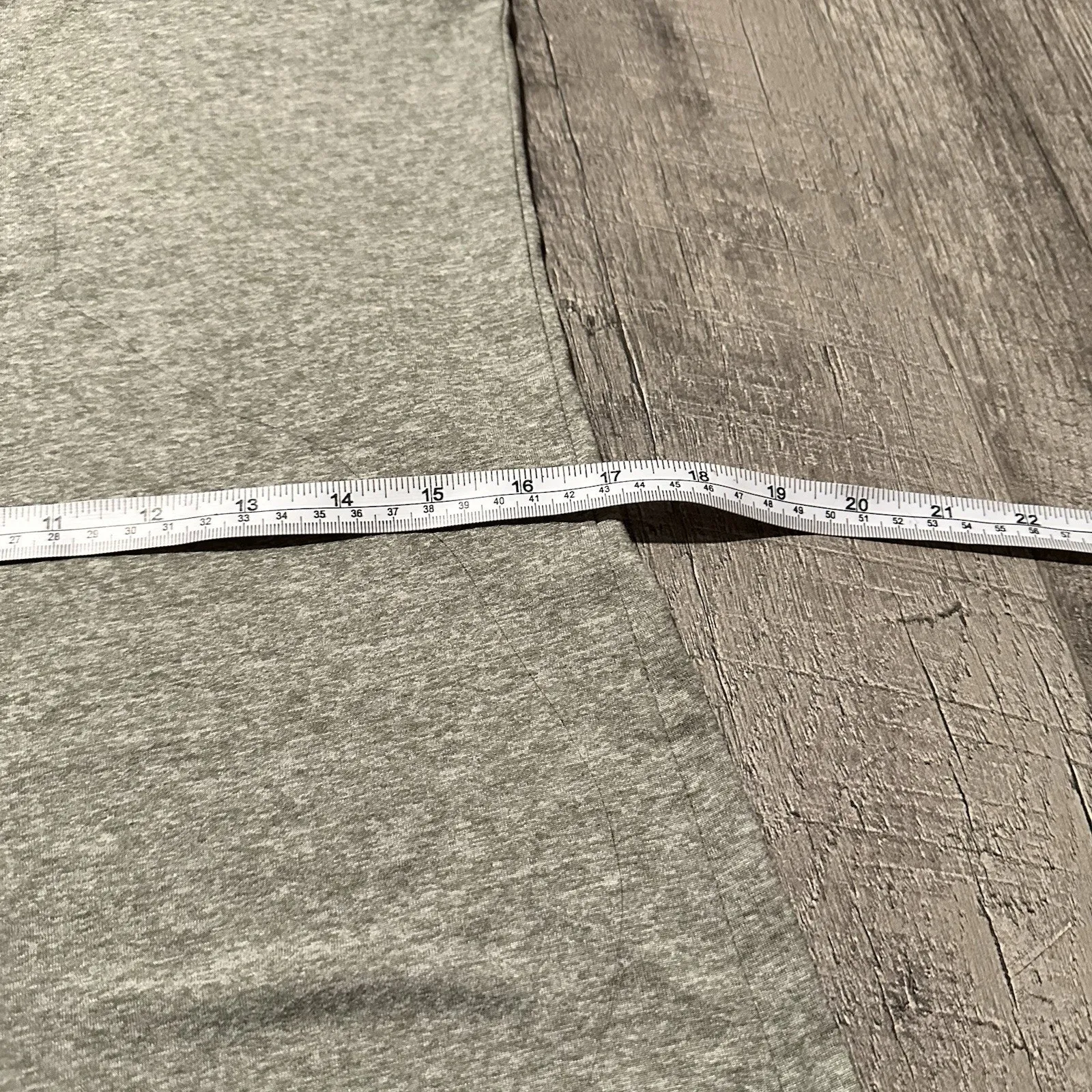 Nike Women’s light Grey T Shirt Top DRI fit tee medium athlete v neck gym - Image 5