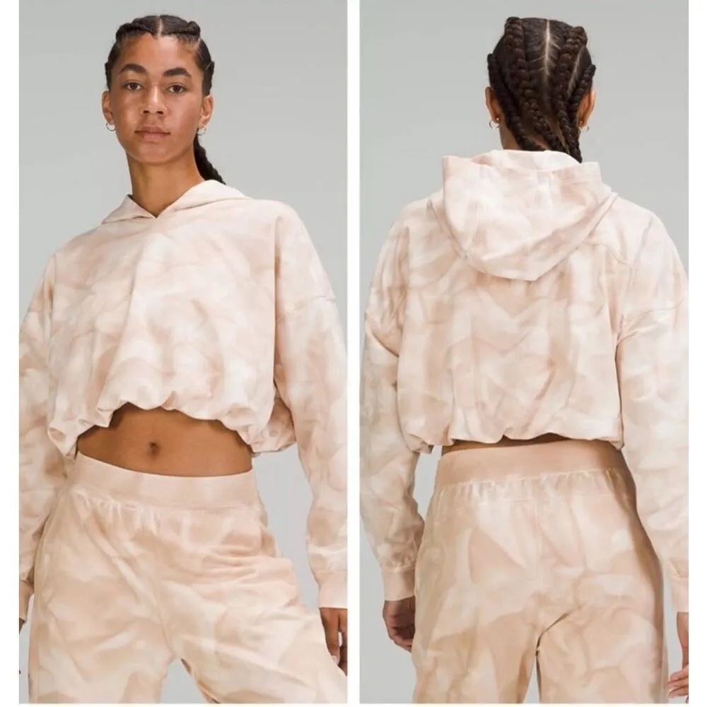 Lululemon Athletica Womens Cropped Long Sleeve Bubble Hem Hoodie Beige‎ Size 12 - Image 2