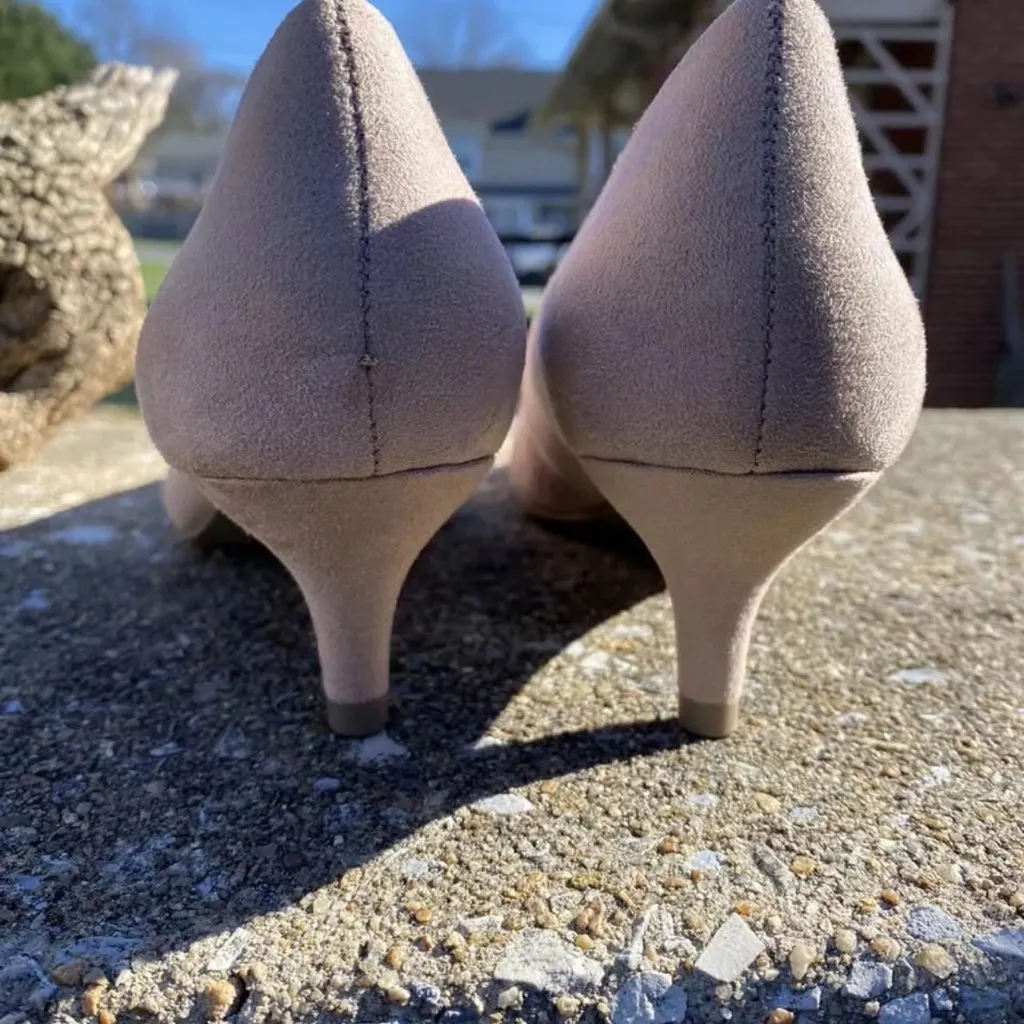 Worthington Women's Tan Pumps - Image 4