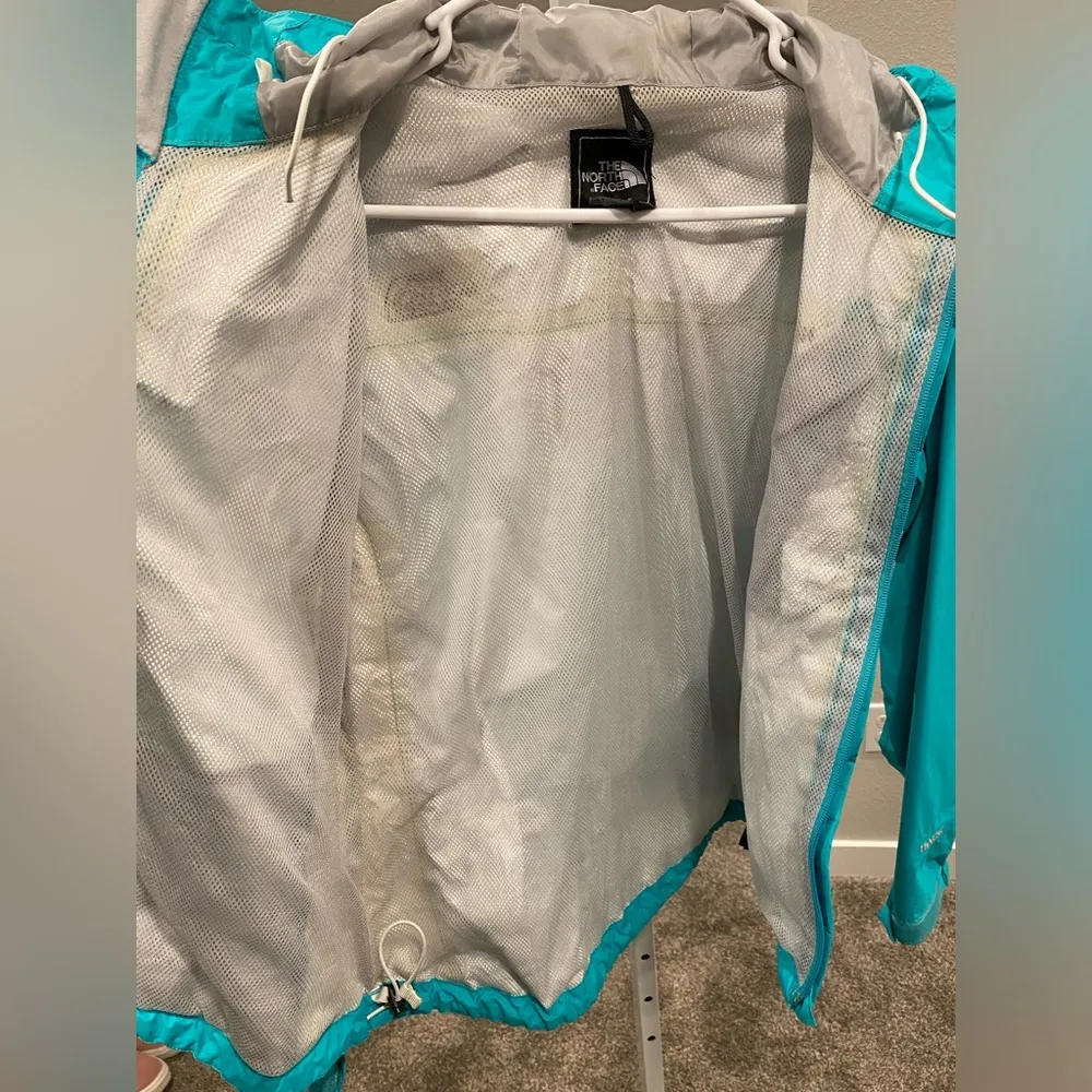 The North Face Womens Stinson Hyvent Windbreaker Rain Jacket Turquoise & White - Image 10