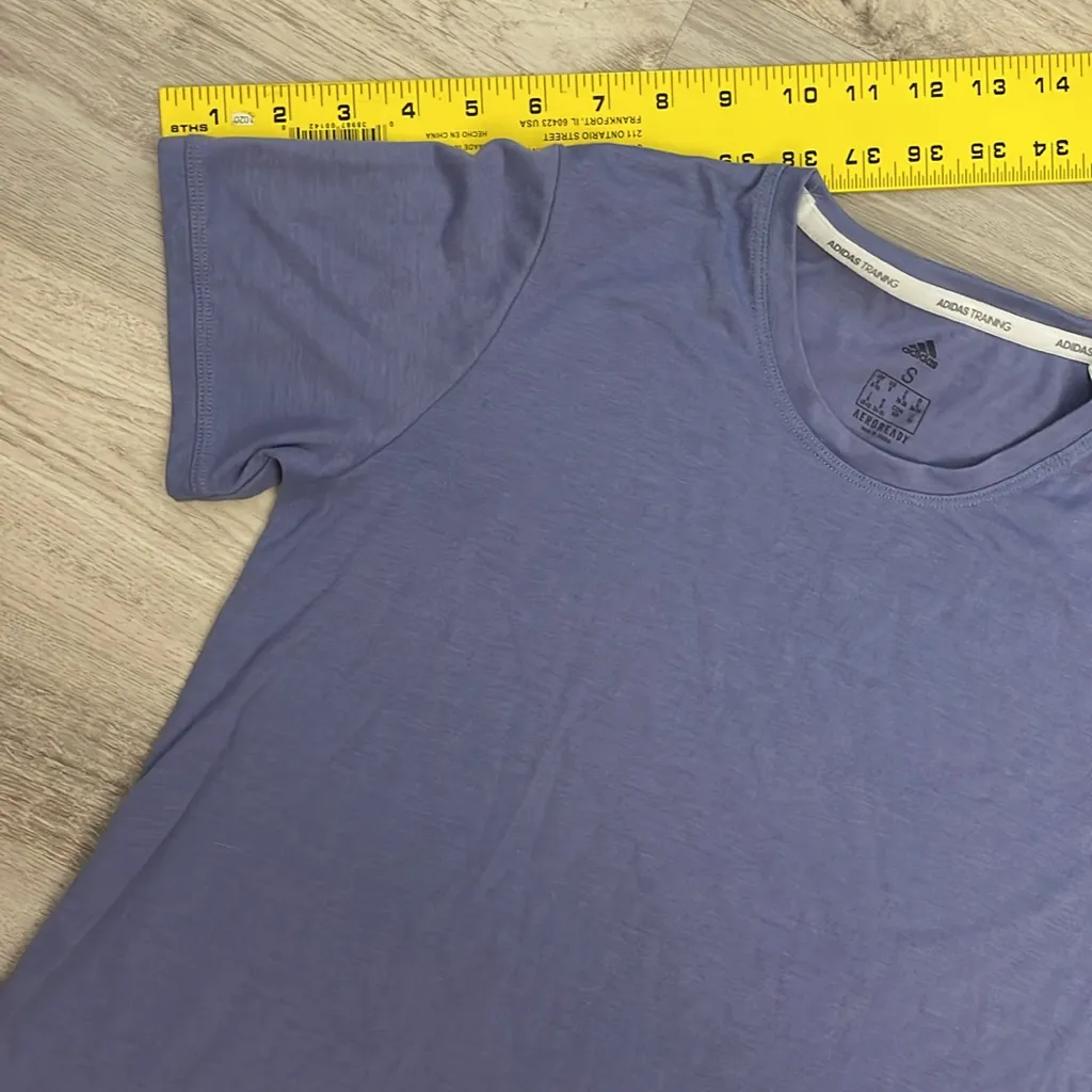 Adidas Purple Training Aeroready Short Sleeve Crew Neck Women's Tee Size Small - Image 13