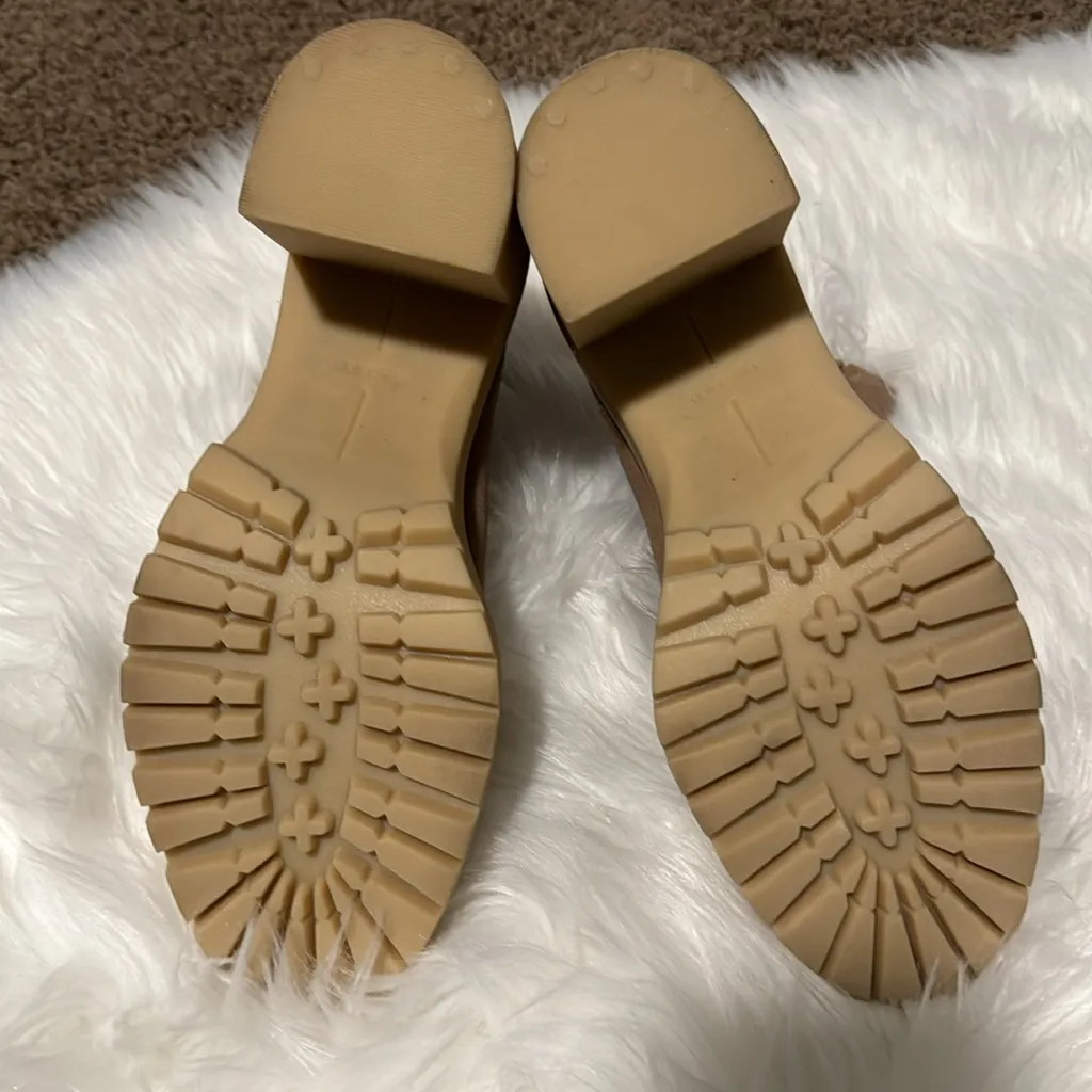 NWOB Dolce Vita Caster H2O Booties Suede 9.5, chunky waterproof mushroom Tan - Image 8