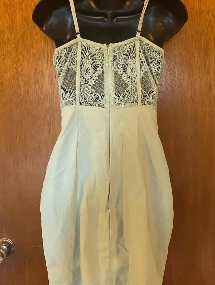 🆕 Haute Monde Mint Green Dress with Lace Accent - Image 10