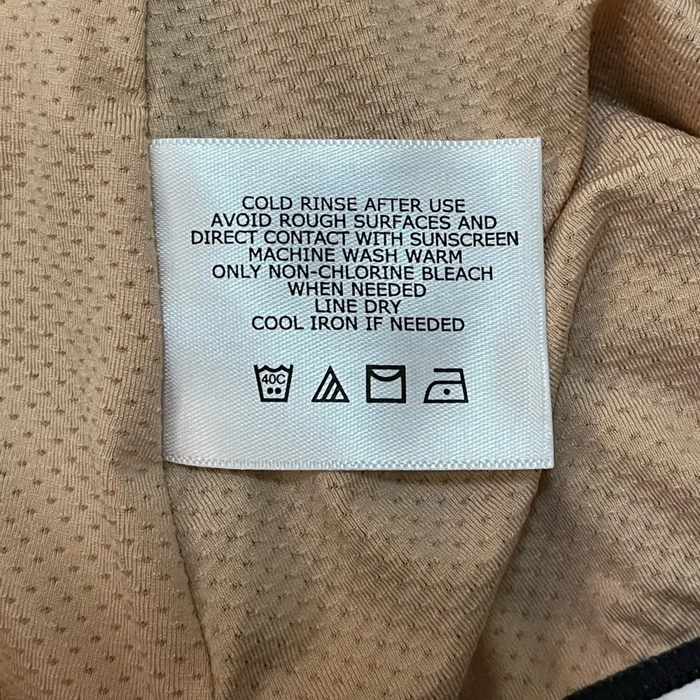 Coolibar escalante sleeveless swimsuit black and white floral women’s size small - Image 6