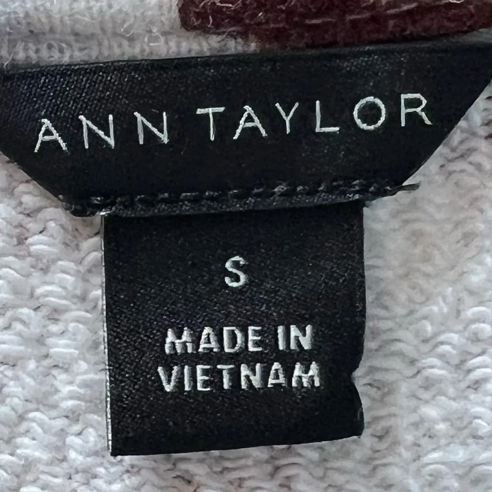 Ann Taylor Leopard Cheetah Print Balloon Sleeve Tan White Sweatshirt Size S - Image 5