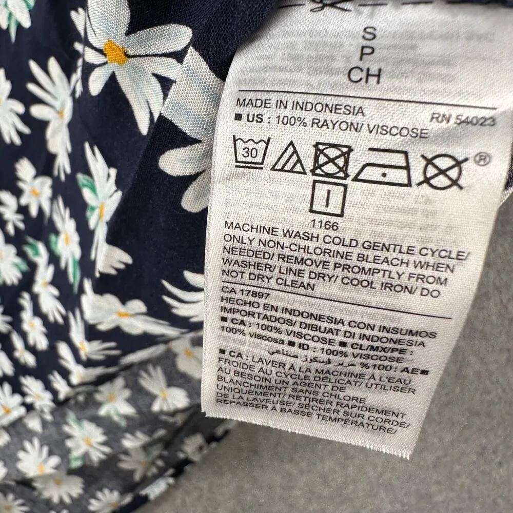 Old Navy Daisy Print Tank Top Women's Small Navy Blue / White V-Neck Sleeveless - Image 6