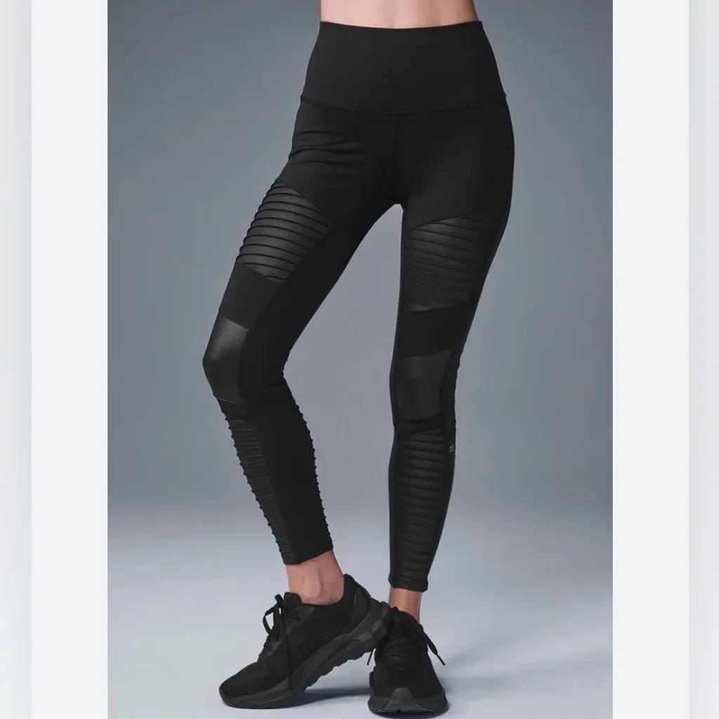 ALO Yoga High-Waist Moto Leggings in Black size small - Image 3