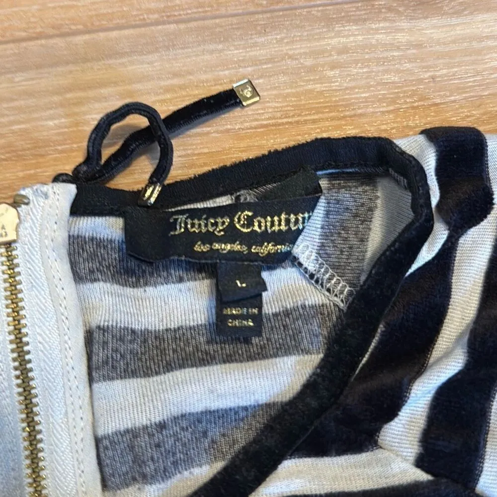 Juicy couture black and white striped long sleeve with gold zipper on back size - Image 2