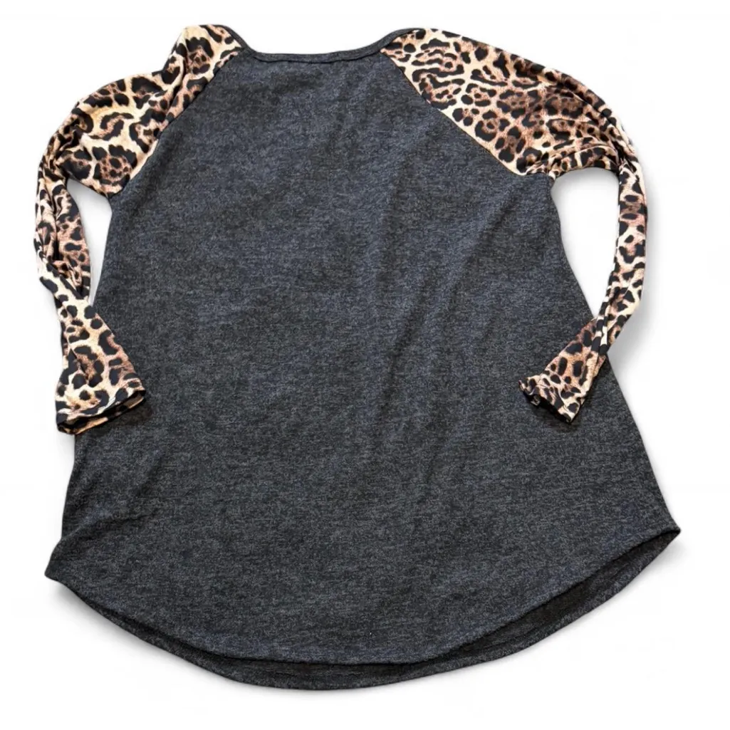 Leopard‎ Sleeve Raglan Top Gray Size XL - Image 4