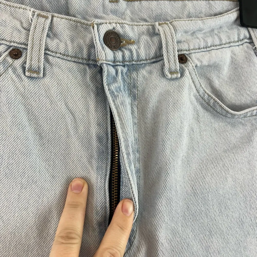 Levi’s Light Wash 550 Orange Tab Bermuda Denim Shorts Size 32 - Image 5