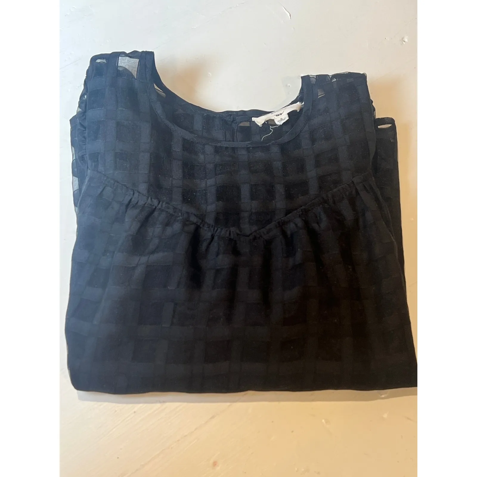 Entro Women's Small Black Sheer Lattice Puff Sleeve Top Minimal Chic, Date Night - Image 4