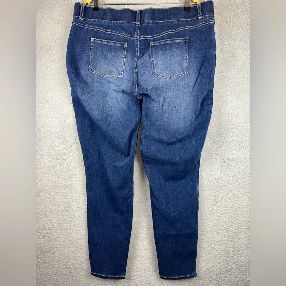 Betabrand Jeans Womens 1X Blue Straight Leg 4 Pocket Yoga Pull On Denim - Image 4