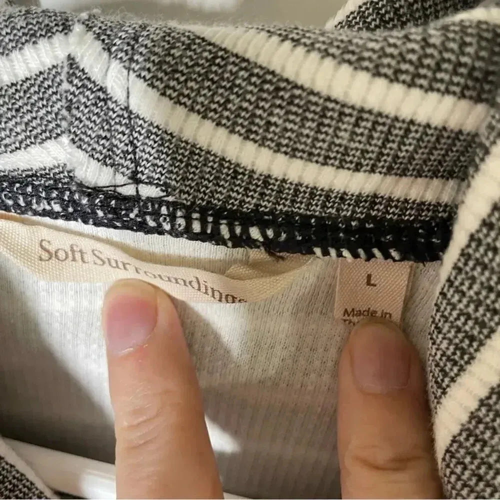 Soft Surroundings Striped Cowl Neck Tunic Pullover Long Sleeve Size Large - Image 3