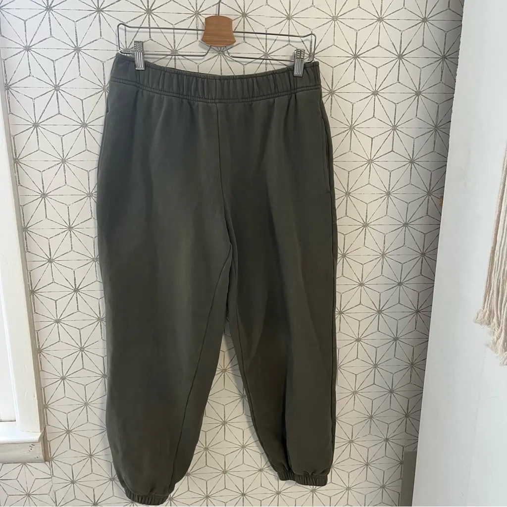 Athleta Oversized Green Jogger Sweatpants - Image 2