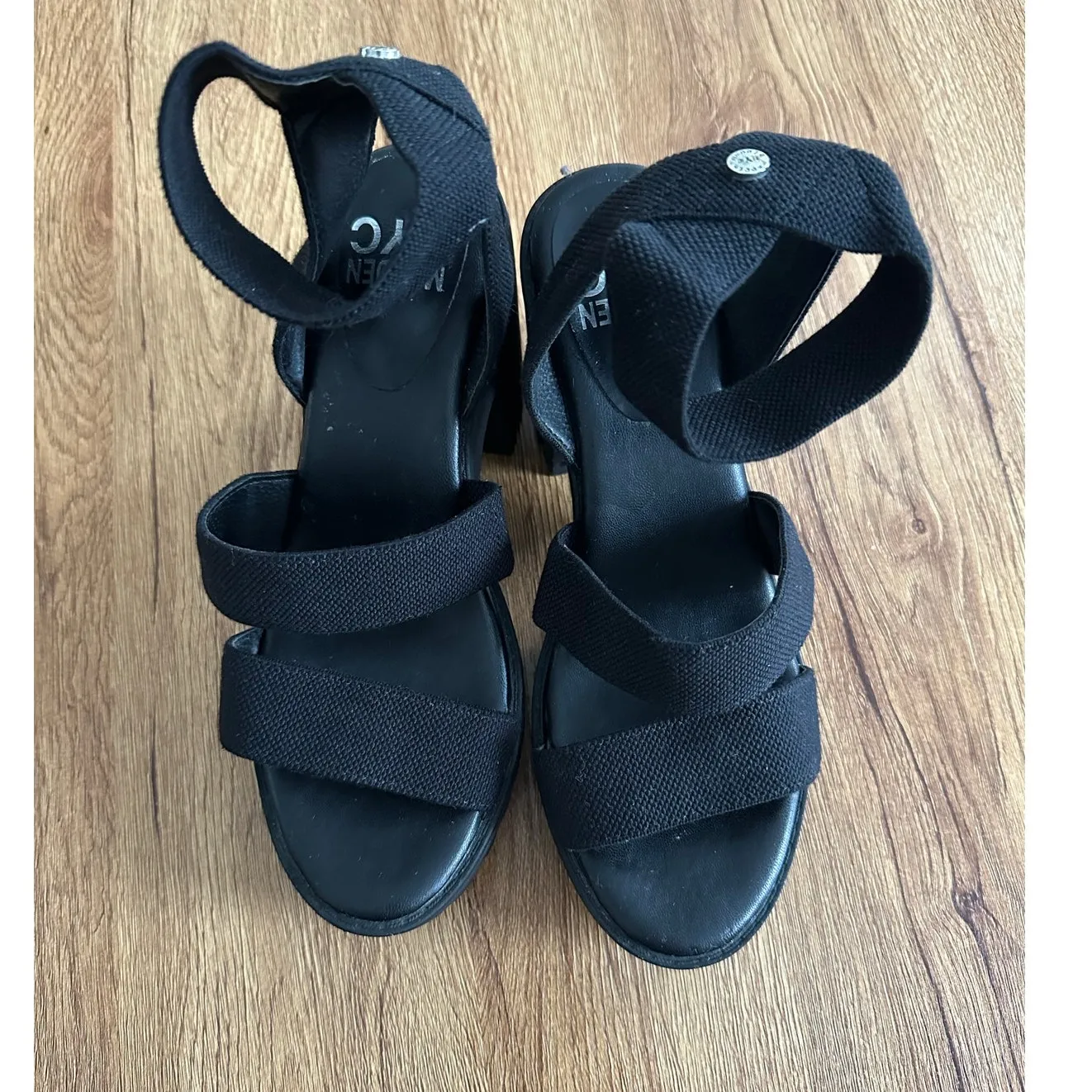 Madden NYC Black Platform Sandals Size 7 - Image 2