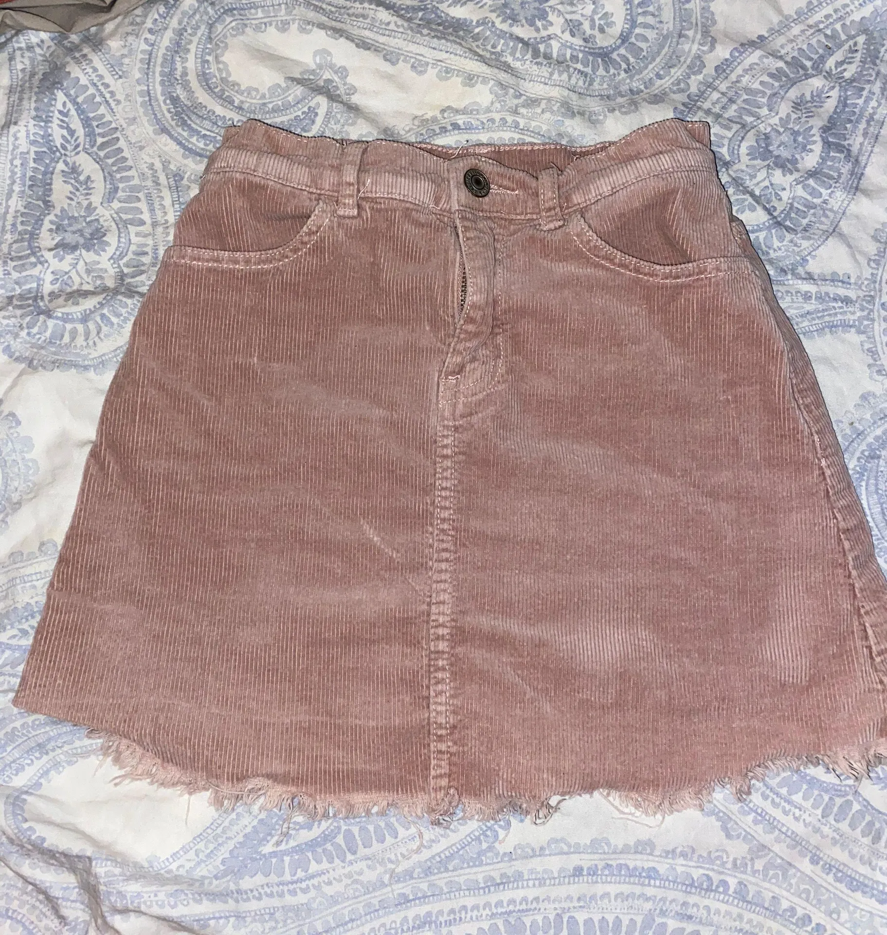 Brandy Melville Pink Suède Mini Skirt - Image 2