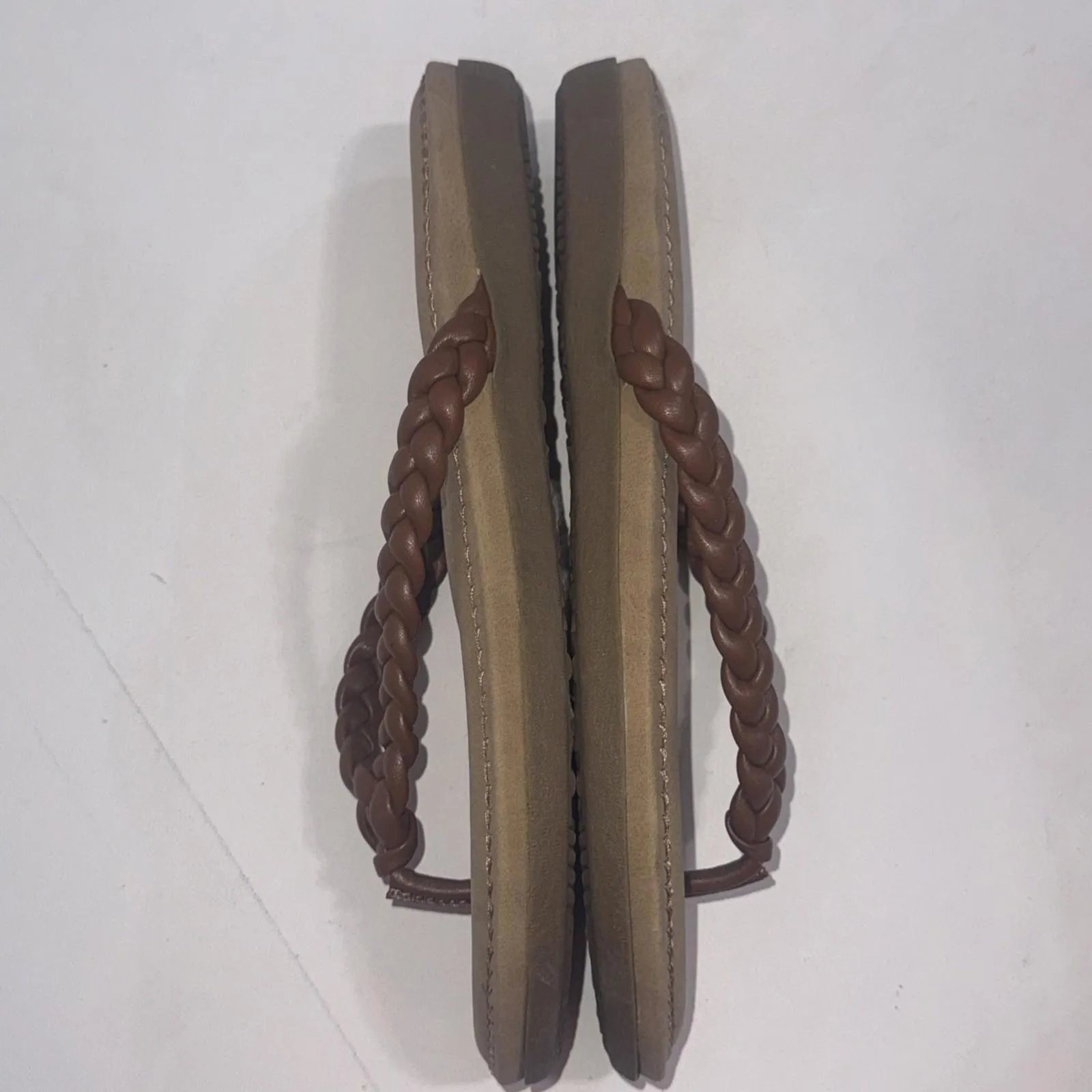 CLIFFS WHITE MOUNTAIN Gorpcore Freedom Sandal Brown Faux Suede Flip Flops Sz 8 - Image 13