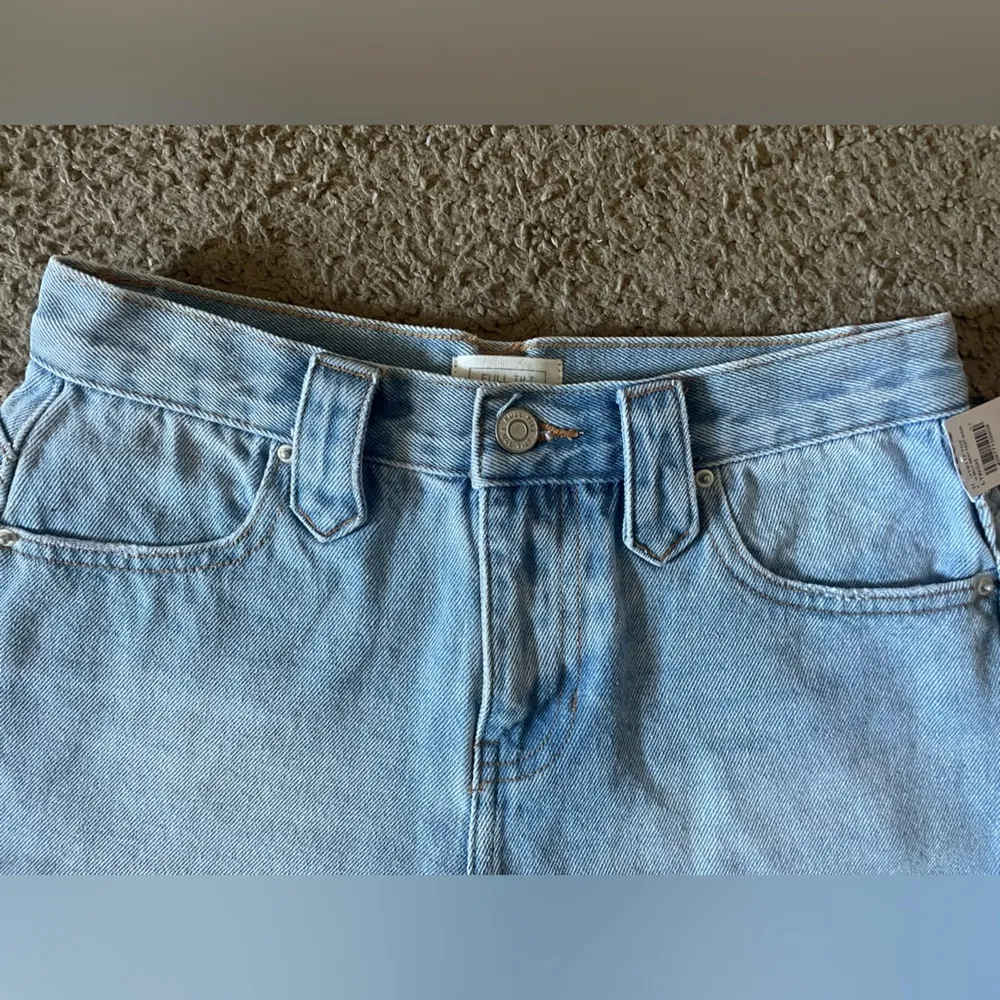 NWT Tilly’s Blue Denim Jean Shorts, Size 24 - Image 5