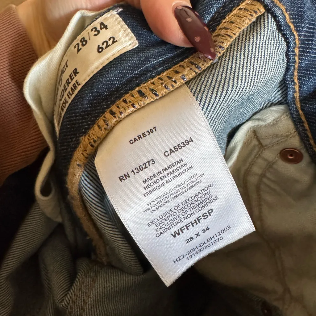 Wrangler Wanderer High Rise Flare Jeans Size 28 x 34 Tall Dark Indigo 622 - Image 8