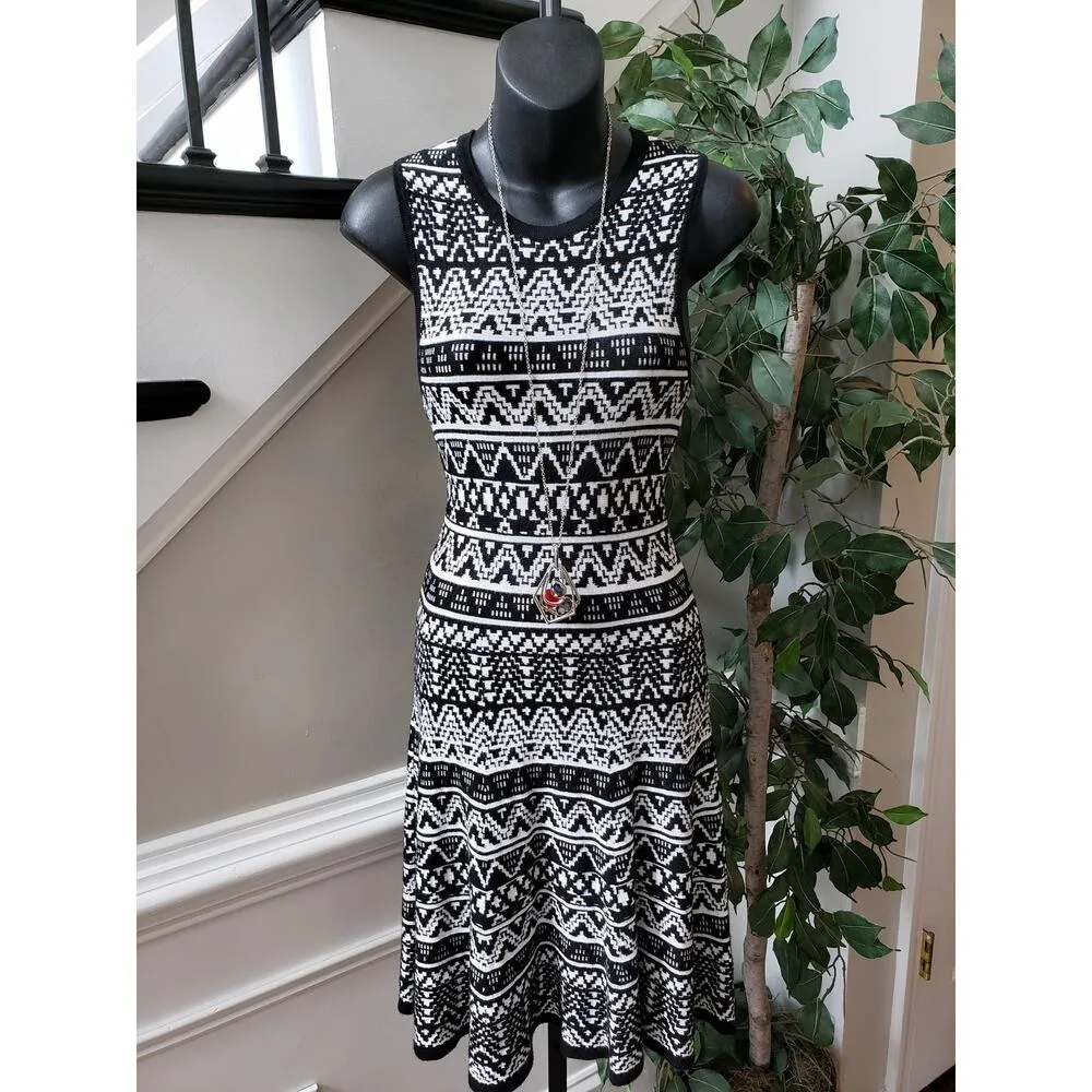 Taylor & Sage Skater Dress Womens Small Black White Aztec Tribal African Pattern - Image 2