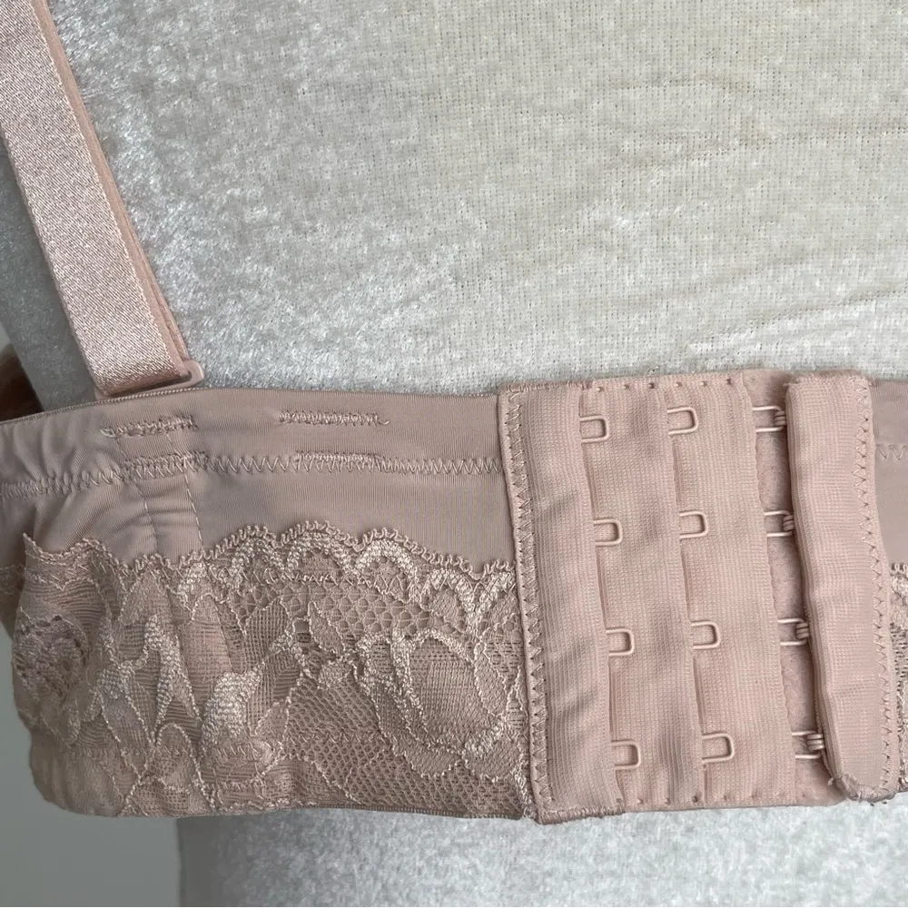 Torrid  Bombshell Everyday Strapless Push-up Bra Size 38D - Image 8