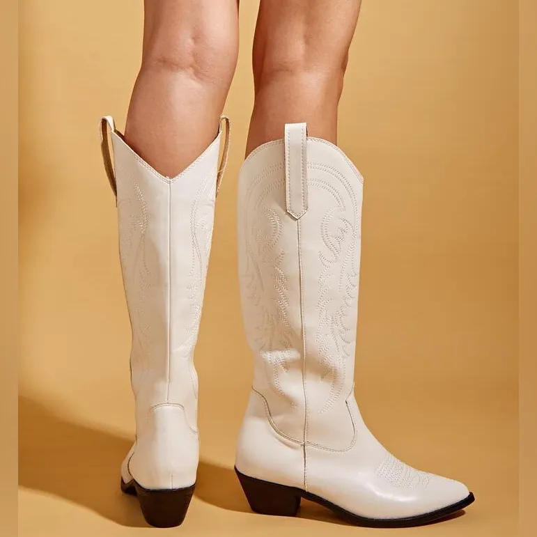 🤍Women Embroidery Design Chunky Heeled Western Boots, Fashion Boots - Image 9