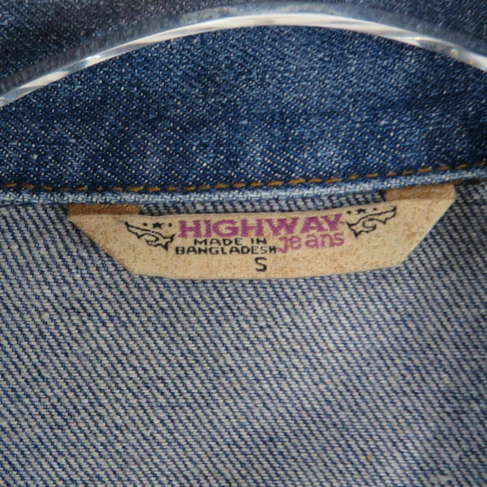 Y2k Highway Jeans Denim Jacket Distressed Jean Jacket Small 2000s - Image 5