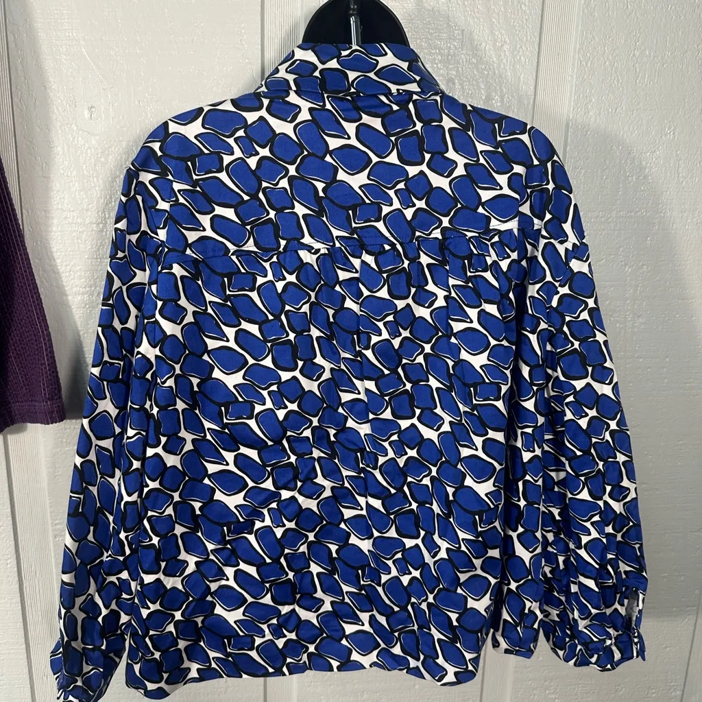 Sandro  Blue and White Print Women’s Big Button  Blazer Size 1X EUC - Image 7