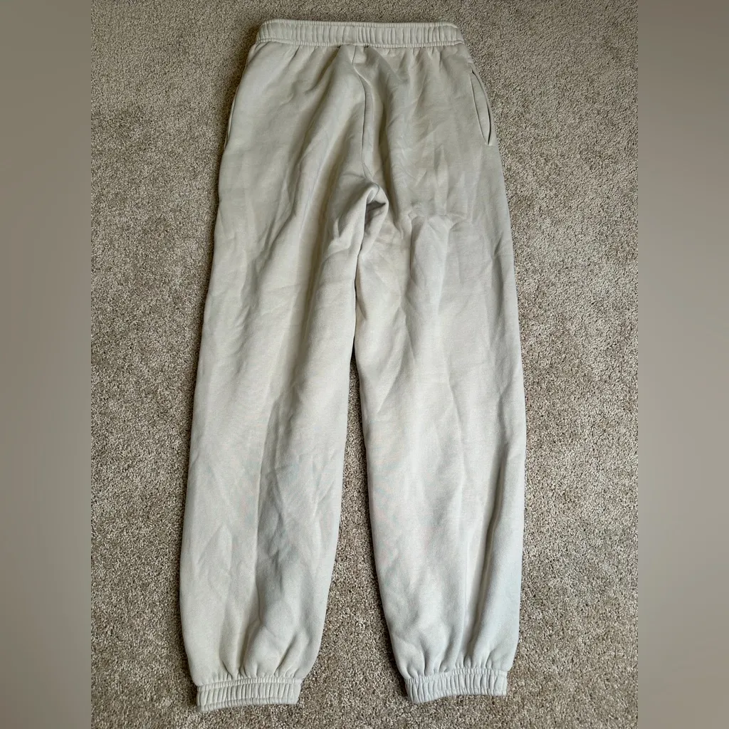 TNA Sweatfleece Mega Fit Sweatpants - Image 5