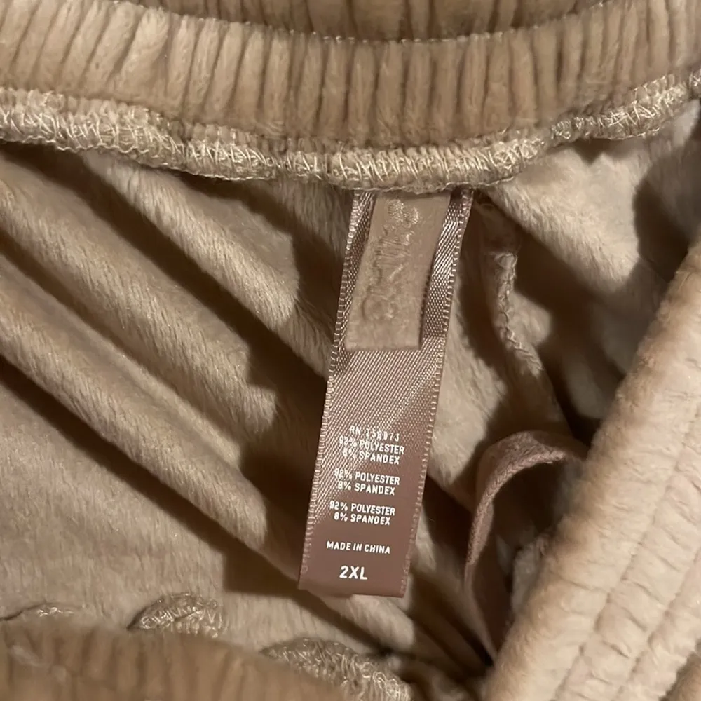 SKIMS Velour Jogger Pants in Honey plus size 2X - Image 5