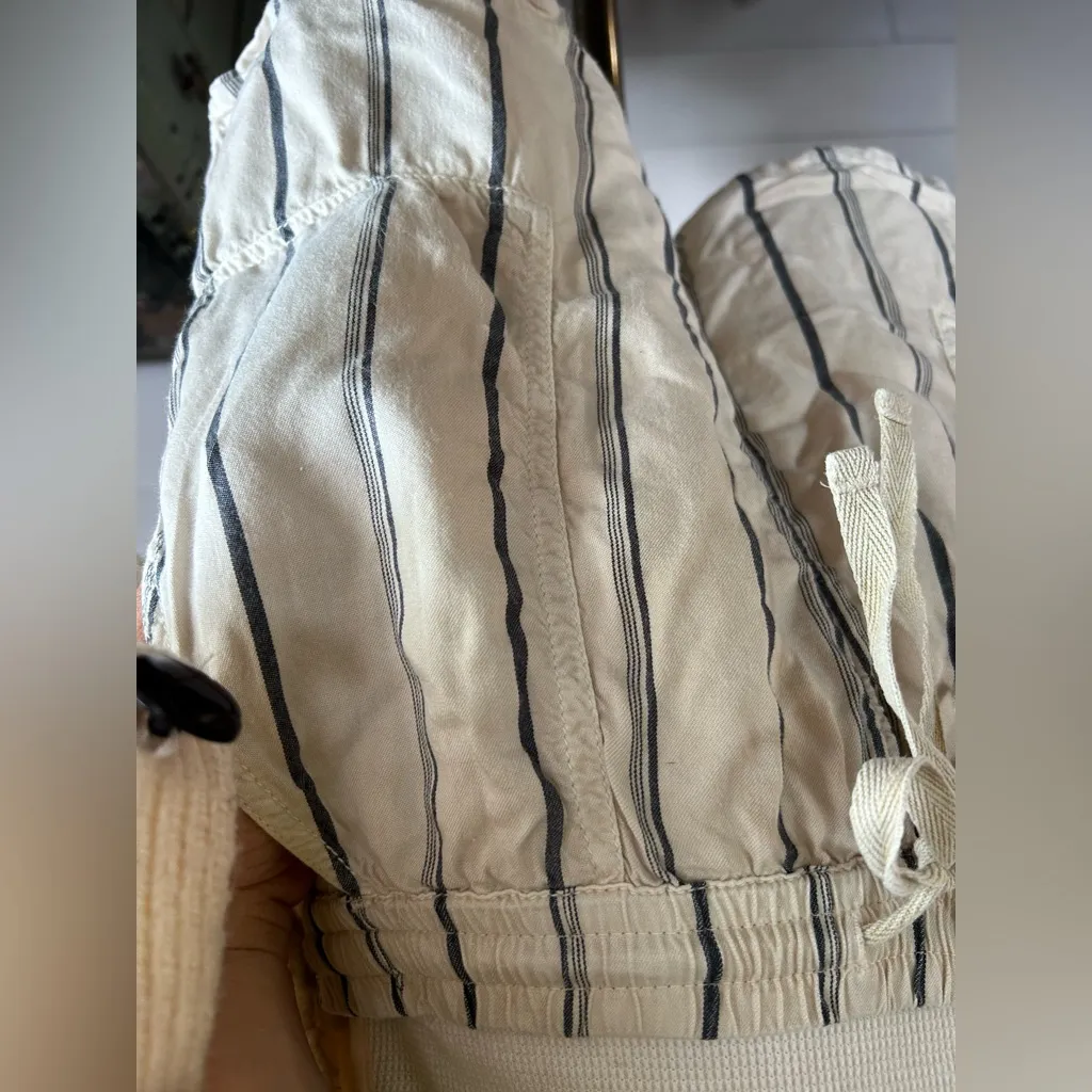 O’Neill Beige Fran Striped Shorts Beach Pull on Drawstring | Women’s M - Image 3