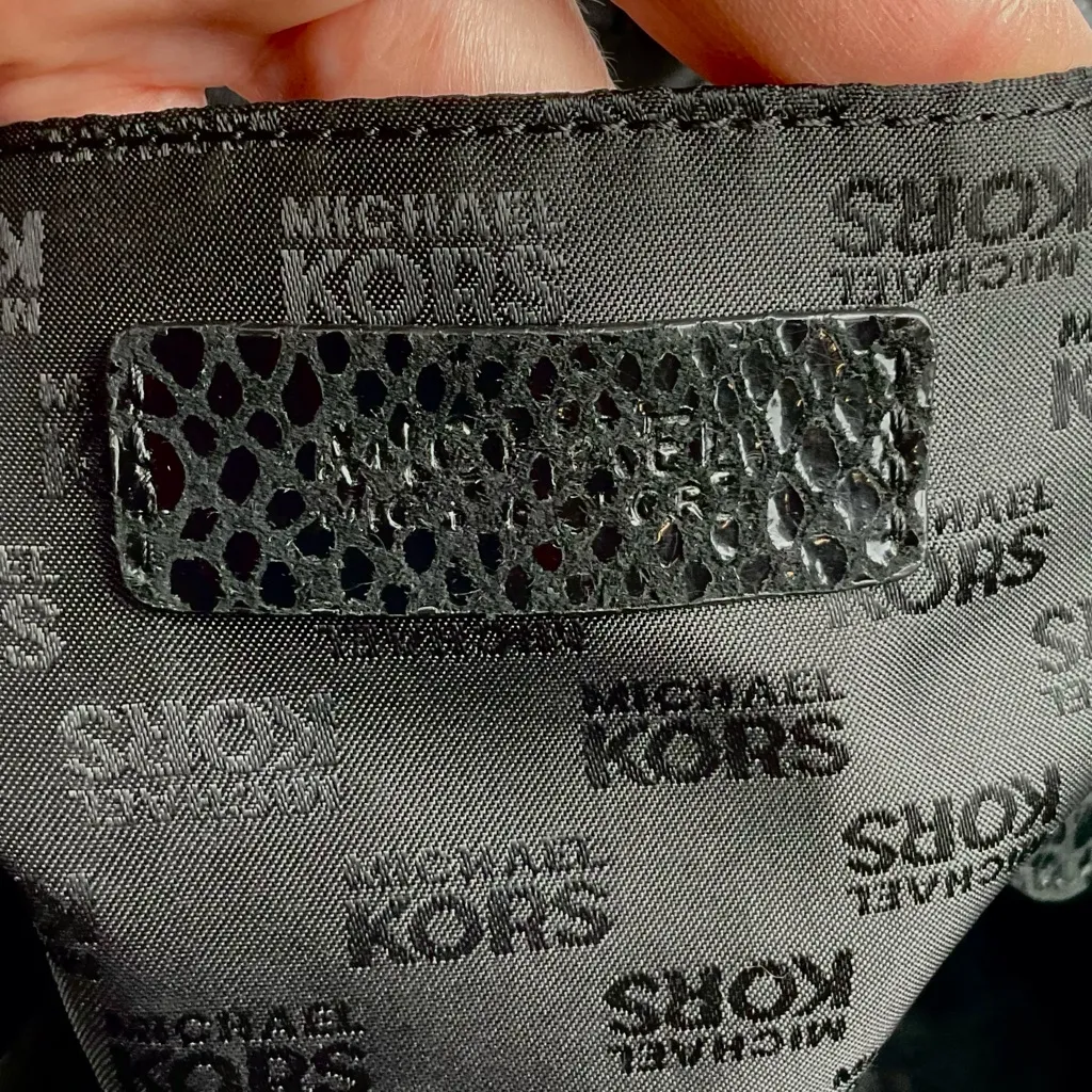 Michael Michael Kors Snakeskin Hobo Bag Handbag Black Purse Python Animal Print - Image 5