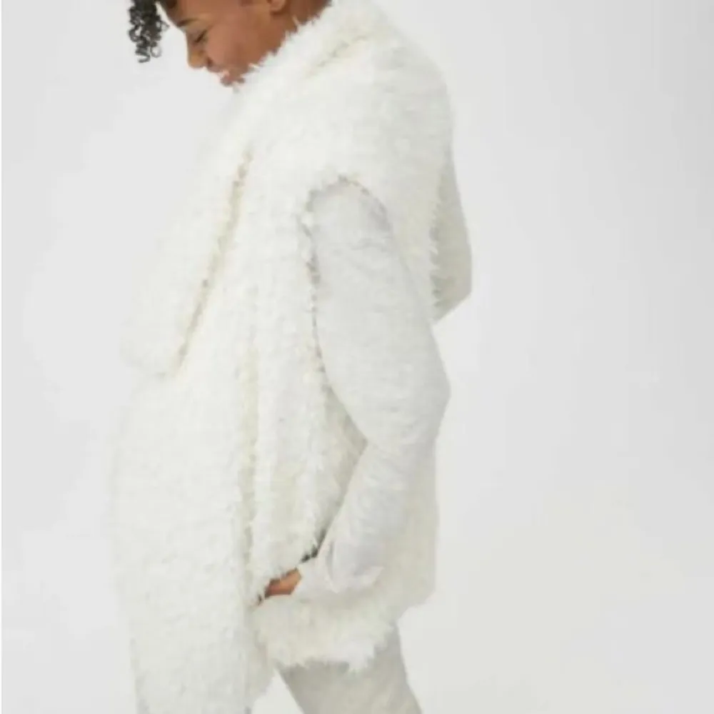 Offline by  Aerie white Sherpa fuzzy longline vest size L / XL - Image 2