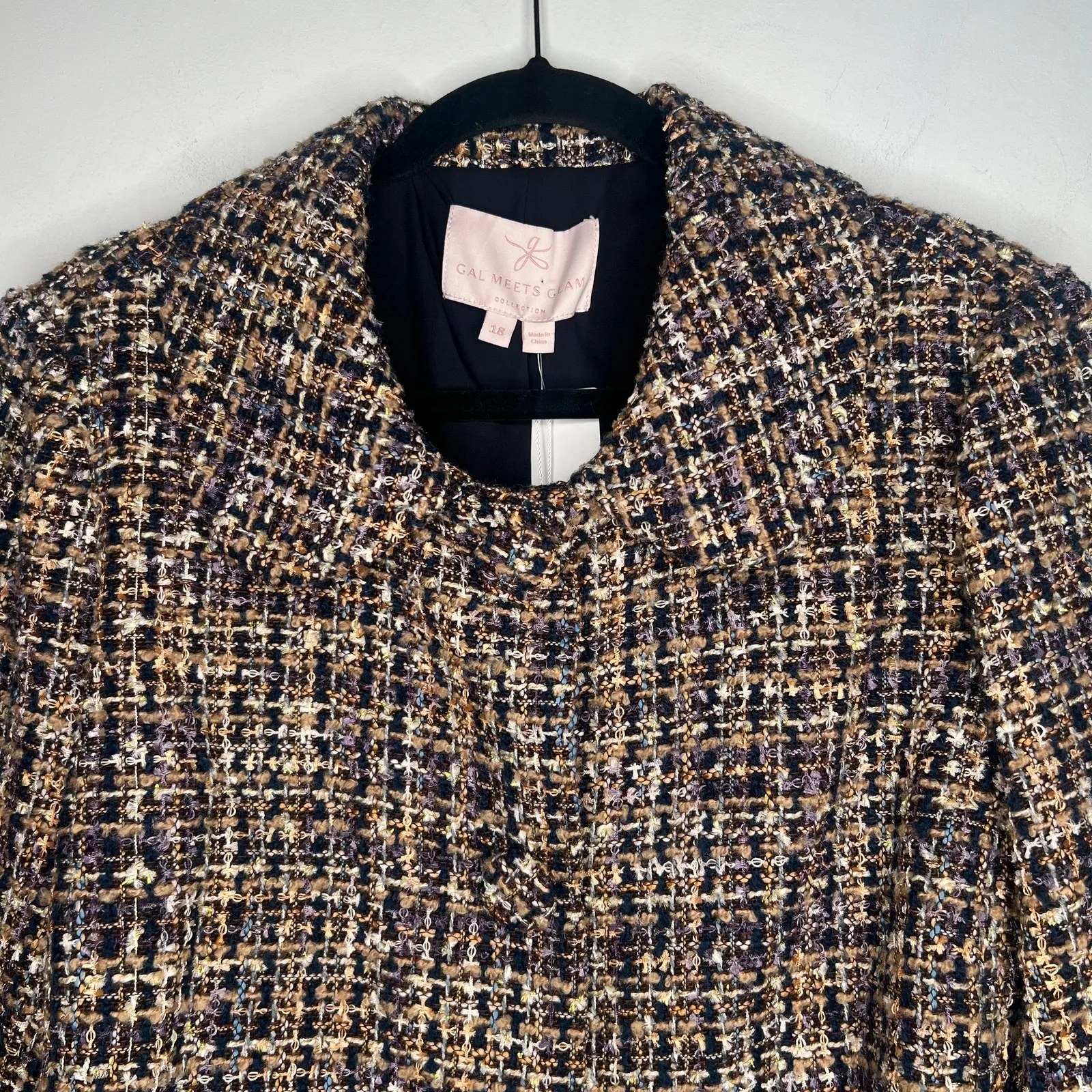 Gal Meets Glam Tweed Cropped Navy & Gold Blazer Size 18 - Image 7