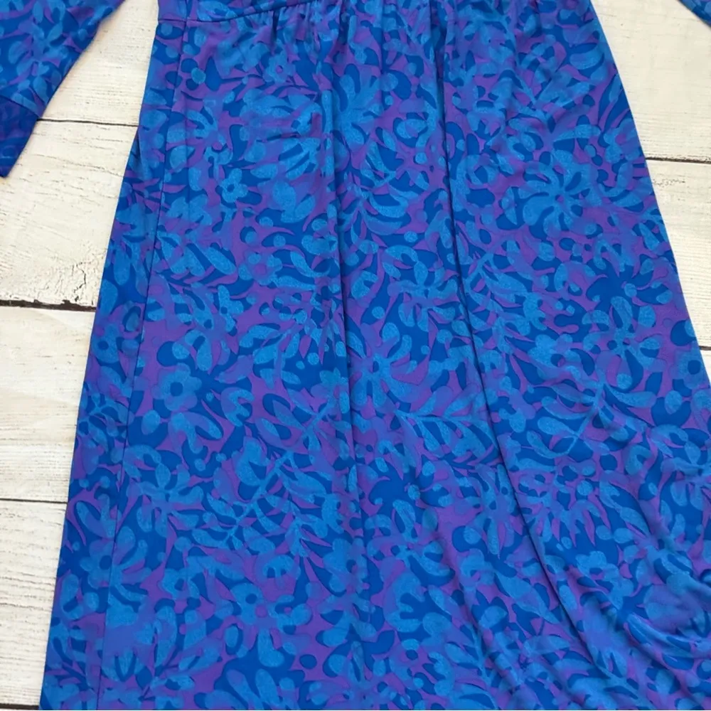 Bob Mackie Wearable Art size small blue leaves print dress - Image 2
