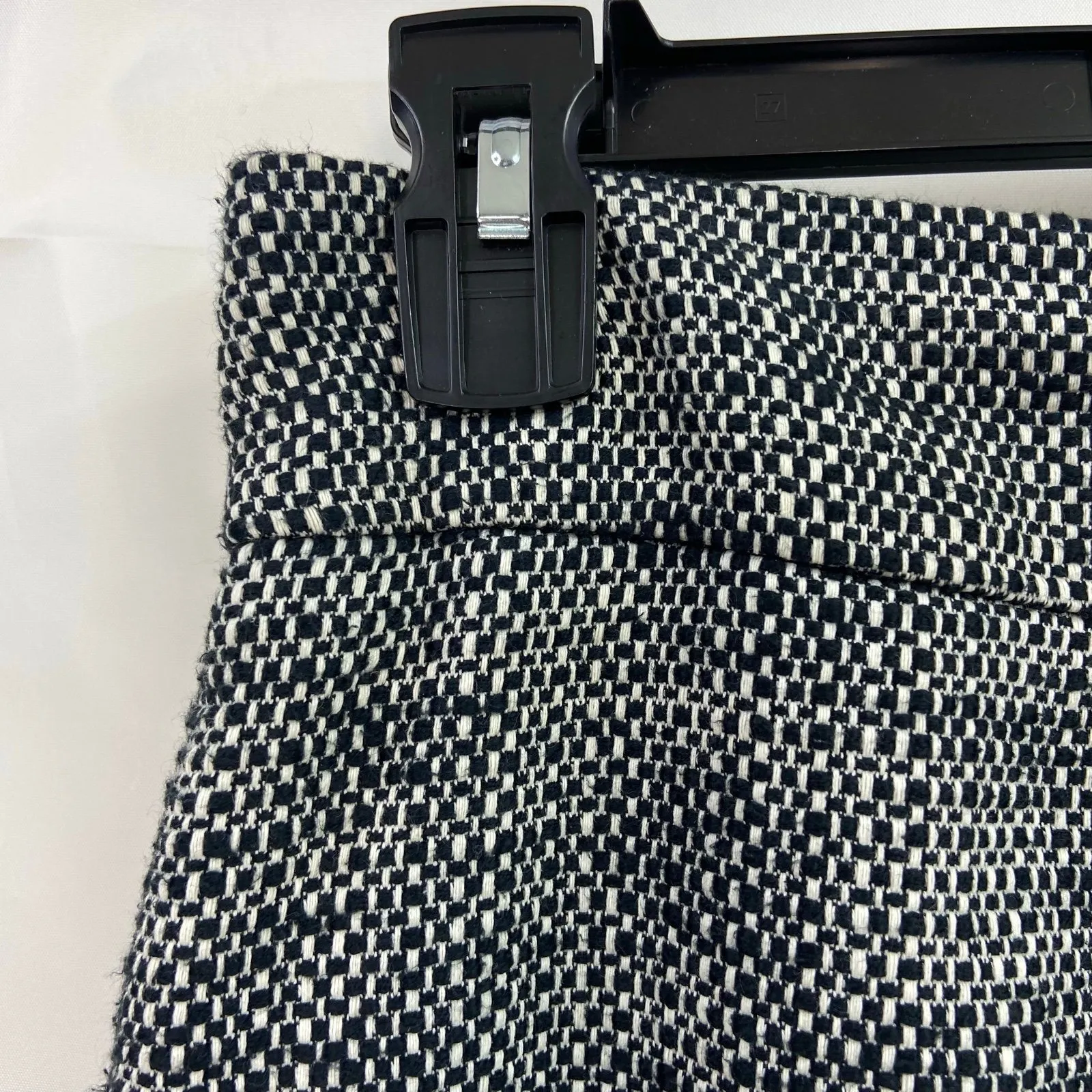 Ann Taylor LOFT women's black cream tweed cotton stretch business attire skirt 8 - Image 2