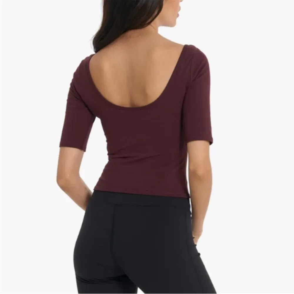 Vuori Avant Top in Ruby - Image 6