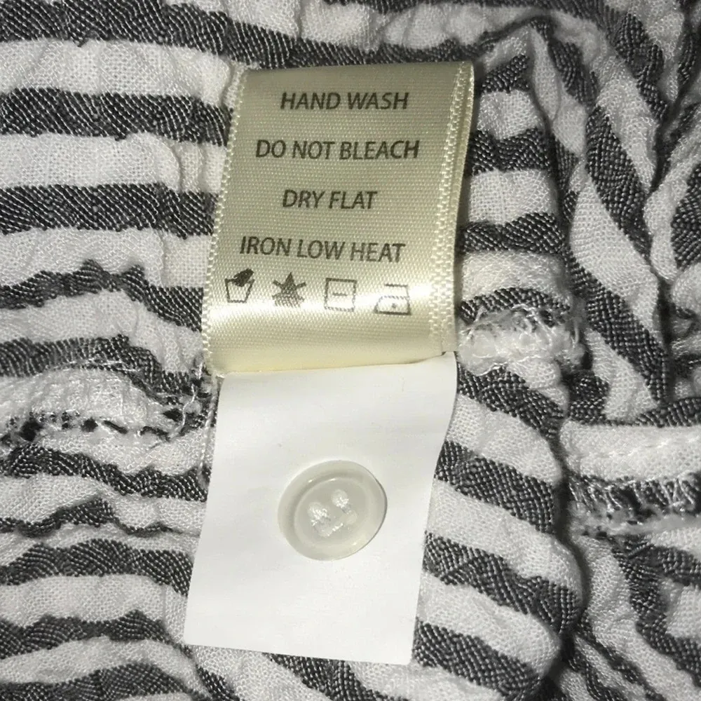 MAX STUDIO striped gray and white collared 3/4 button up sleeves textured size S - Image 10